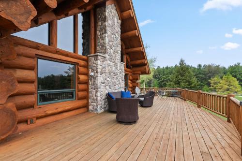 Log Retreat at Fish Creek by Simple Life Rentals in Fish Creek (WI)