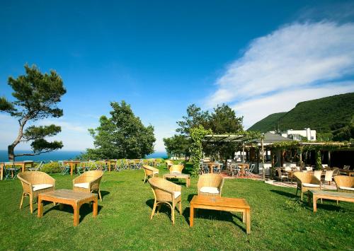 Hotel Emilia - image 10