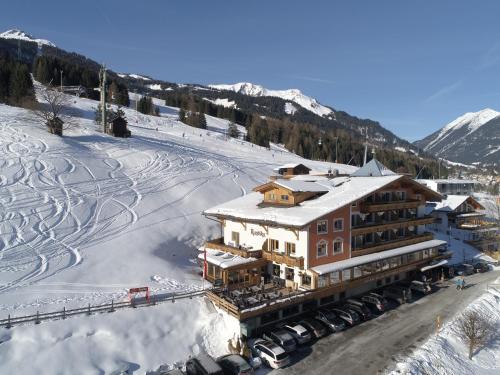 Hotel Rustika - image 11