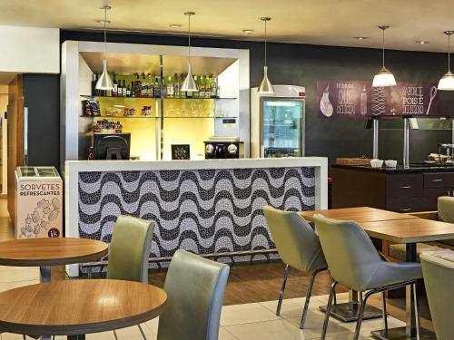 Bar/lounge, ibis Rio de Janeiro Centro in Downtown Rio de Janeiro