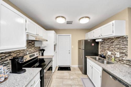 3BR home, in south Houston, near Hobby /NASA in Ellington