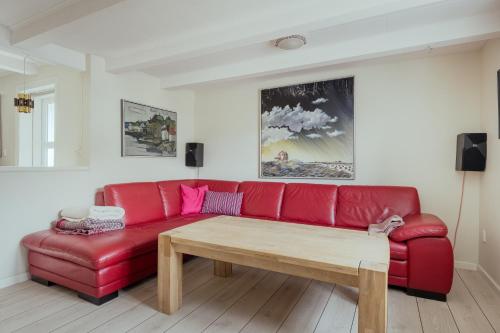 Jógvansstova - 2BR House - Explore the North (Jogvansstova - 2BR House - Explore the North) in Leirvík