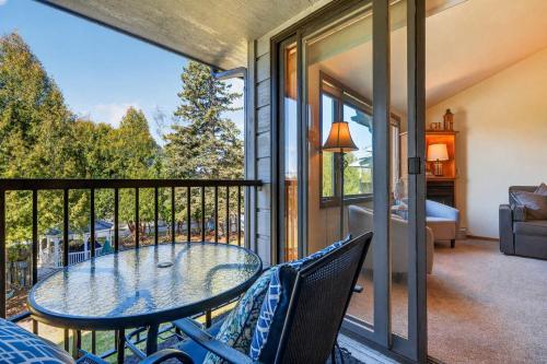 Cedar Haven Unit 202 by Simple Life Rentals in Ephraim (WI)