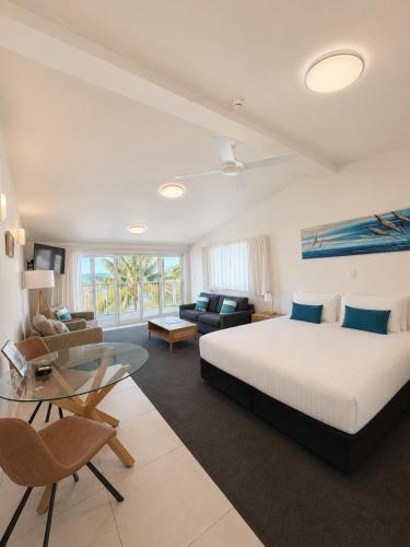 Baileys At The Beach Motel in Whitianga