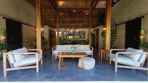 2BDR villa, 5-min walk to beach — other in Rumah Bumi Rumah Bumi 1, Uluwatu Indonesia, 80364