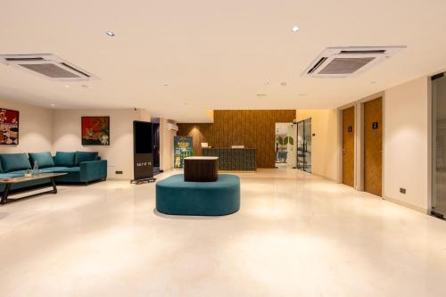 Lobby, Saltstayz Premier Faridabad Near Sarita Vihar in Faridabad