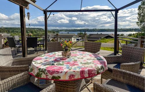 Exterior view, Amazing Home In Kil With Lake View in Kil