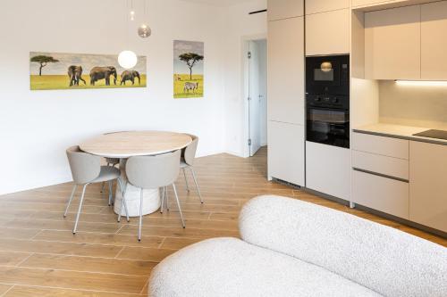 DKV Collection Rhome- Pigneto - 4 stops Colosseum in Rome Suburbs