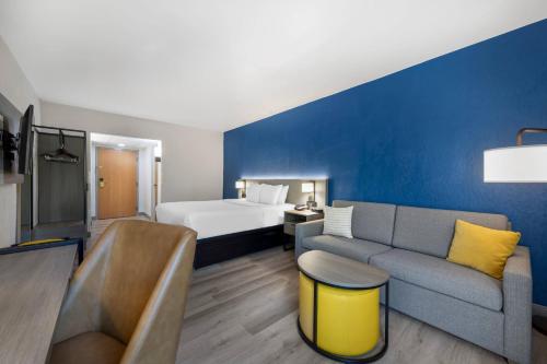 Comfort Inn West Hazleton - image 43