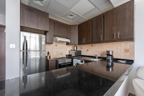Reem Island Studio Near Galleria in 알림 아일랜드