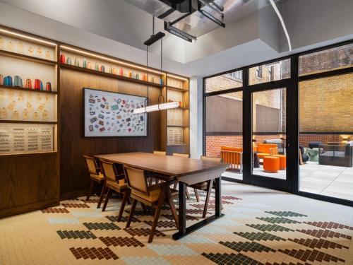 Hotel 38 New York City Tapestry Collection by Hilton - image 9