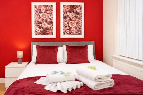 Stunning 3 bed house in the heart of Newport, sleeps 7 – khách sạn tại Liswerry
