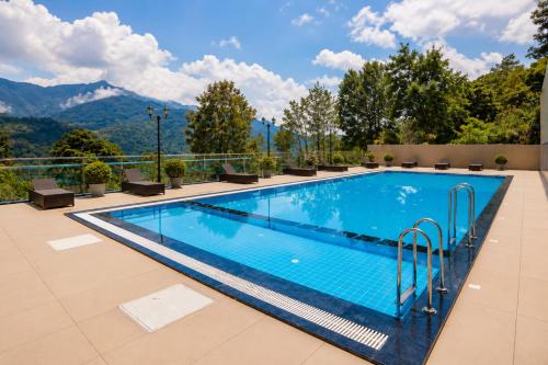 Úszómedence, Golden Munnar Palace By Hawk Hospitality in Chithirapuram