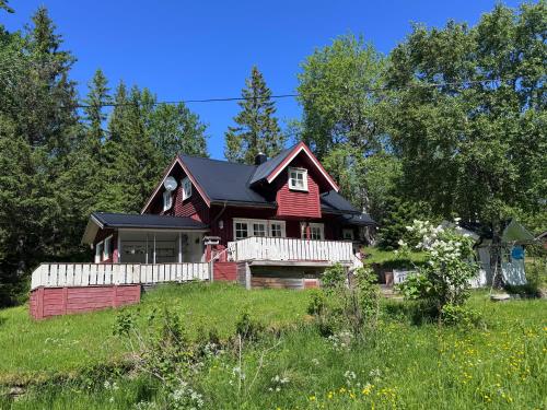 Sjarmerende hus i rolige omgivelser