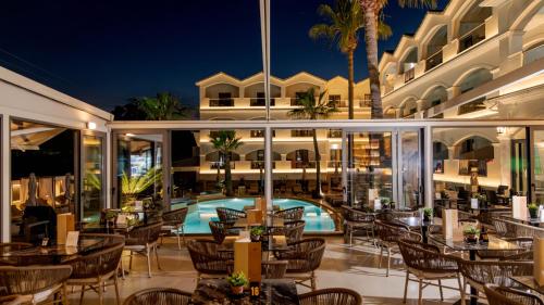 Restaurant, Zante Atlantis Hotel in Zakynthos Island