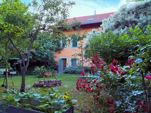 Budapest Garden Hostel - Budapest