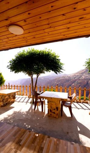 Dana luxury huts in Dana