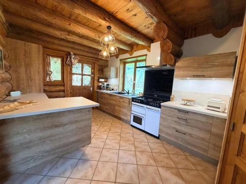 Chalet au cœur du Vercors - Calme & randonnées (Chalet au cœur du Vercors - Calme & randonnees) in Rencurel