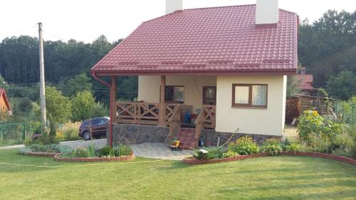 БУДИНОК сімейних ПРИГОД (БУДИНОК сімеиних ПРИГОД) in Strelki