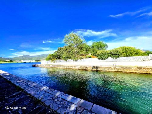 VILLA CECILIA sul LAGO fronte MARE - Sperlonga