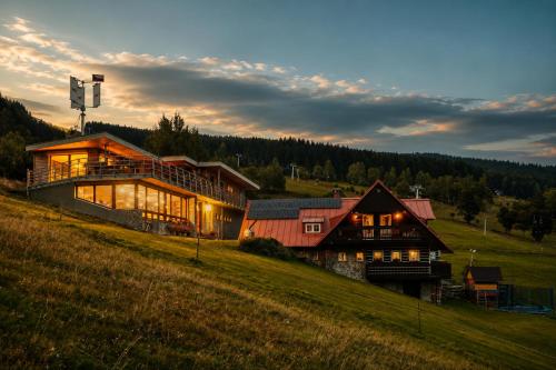 Exterior view, Penzion Topas in Pec pod Snezkou