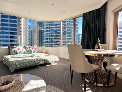 Fancy home with water view in the rocks