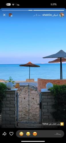 شاليه علي البحر صف أول بحديقة خاصة بمنتجع براس سدر Chalet direct Sea View Ras Sudr – khách sạn tại Ras Sedr