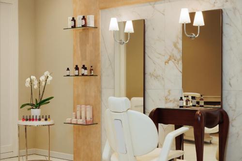 Spa, Leonardo Med Spa Resort in Ullrichs