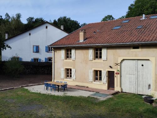 gite de l 'ormont in Ban-de-Sapt