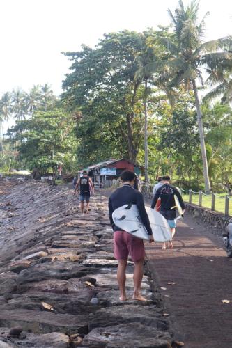 Wavedance Bali Surfhouse in Pekutatan