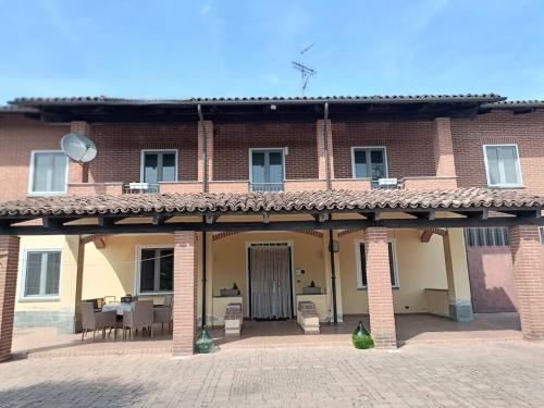 Villa Cristallo in Magliano Alfieri