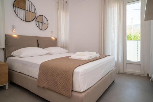 Naiada Apartments in Kampos Marathokampou