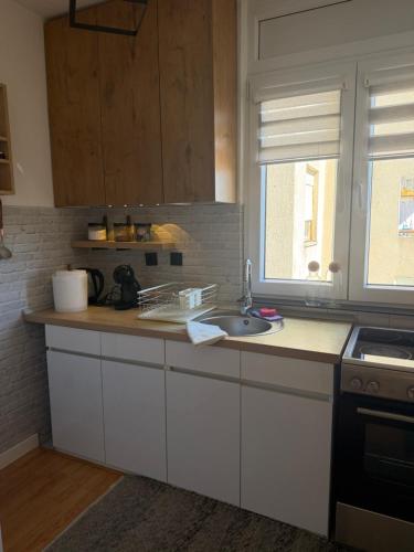 Mama Leone Mostar- Cozy Apartment - image 4