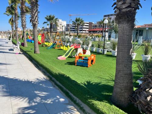 Játszótér, AURORA BEACH & SUITE in Margherita di Savoia