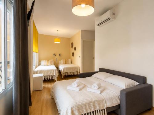 City Garden Bed and Breakfast – Valencia, IN