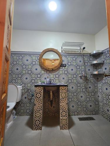 Duša, Chez Brahim in Aroumd