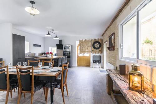 Maison Normande de charme avec jardin privé à 10 min de Bayeux (Maison Normande de charme avec jardin prive a 10 min de Bayeux) in Audrieu