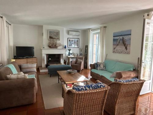 Family villa in the heart of Baie des Canebiers