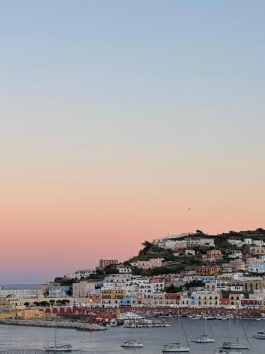 B&B Ponza Suite in Ponza Island
