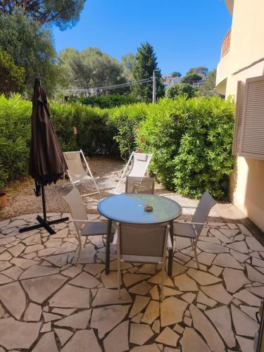 Proche des plages et du centre - Clim - Jardin