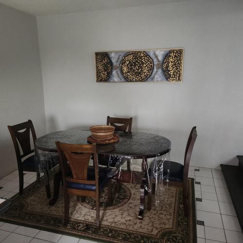 Kingdom Rentals - AirBnCar in Coulibistrie