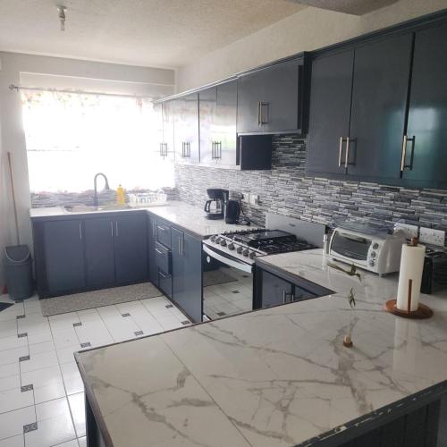 Kingdom Rentals - AirBnCar in Coulibistrie
