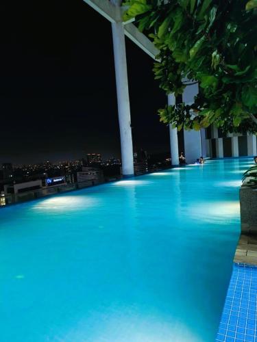 View, The Rainbow suites by wisma infinitum klcc in Little India