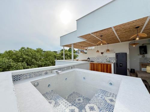Santorini Colombiano con Jacuzzi Privado Escapada Perfecta in Doradal
