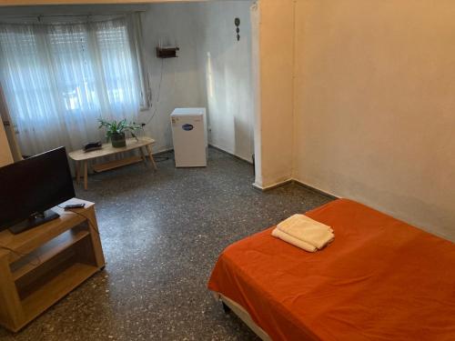 Habitacion Privada, Single Room in Paysandu