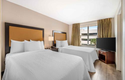 Extended Stay America Suites - West Palm Beach - Northpoint Corporate Park - image 30