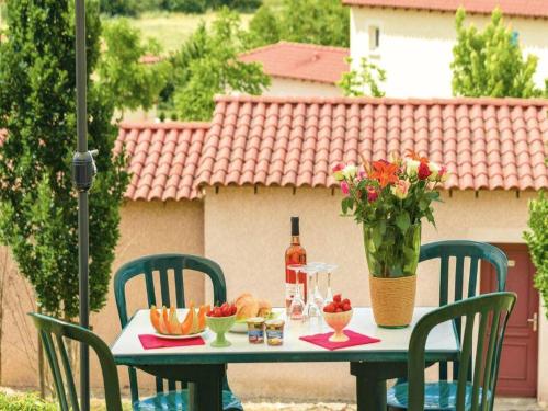 Balkons/terase, Lovely Duplex with Scenic Terrace in Saint-Pierre-Toirac