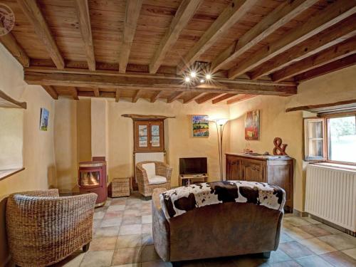 Gîte de charme rénové 3 épis, 2 chambres en pleine nature - FR-1-496-92 (Gite de charme renove 3 epis, 2 chambres en pleine nature - FR-1-496-92) in Charbonnieres-les-Bains