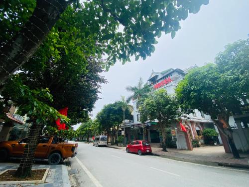 Exterior view of Khach san AMI