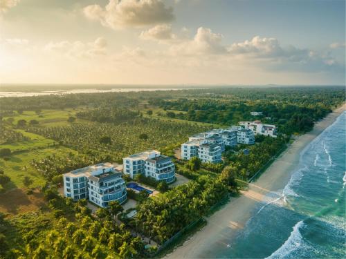Oceanfront Condos Nilaveli by ICC – khách sạn tại Bãi trước biển Nilaveli